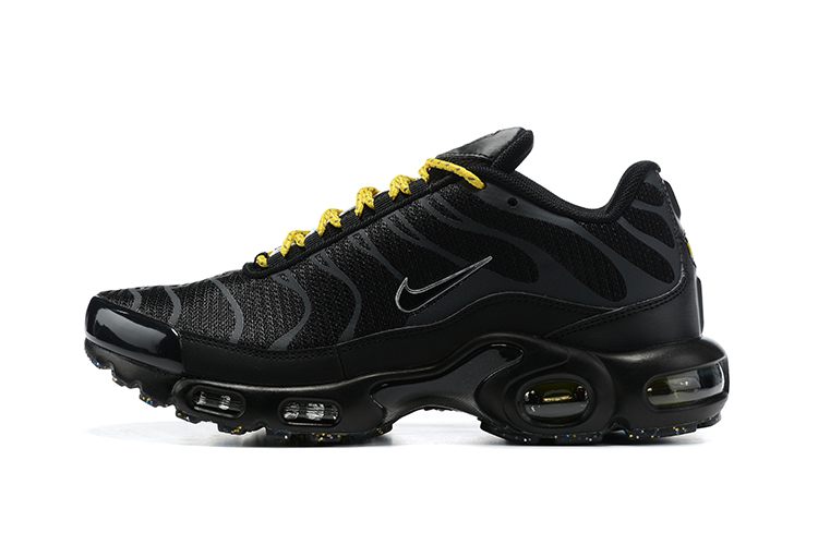 AIR MAX PLUS TN ‘BLACK OPTI YELLOW’