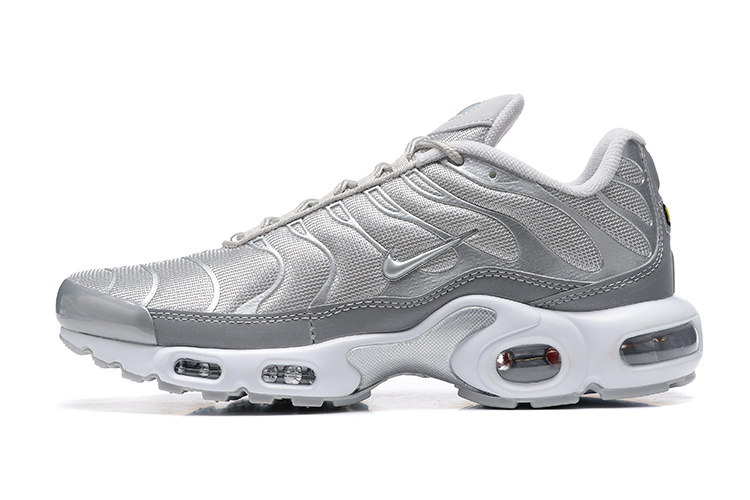 AIR MAX PLUS TN ‘METALLIC SILVER WHITE’