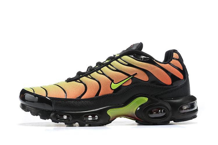 AIR MAX PLUS TN ‘VOLT SOLAR RED’