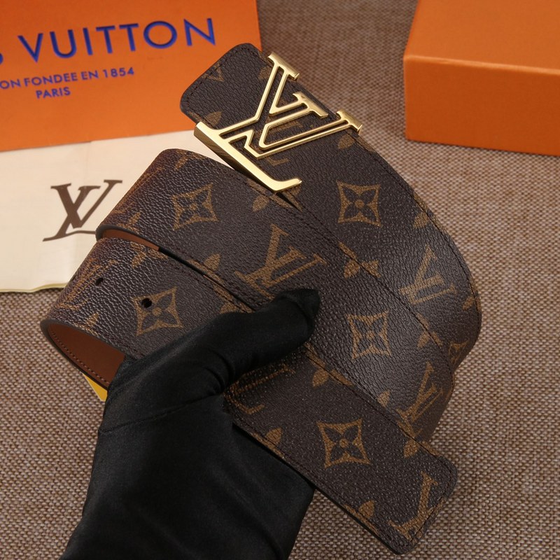 LOUIS VUITTON BELT