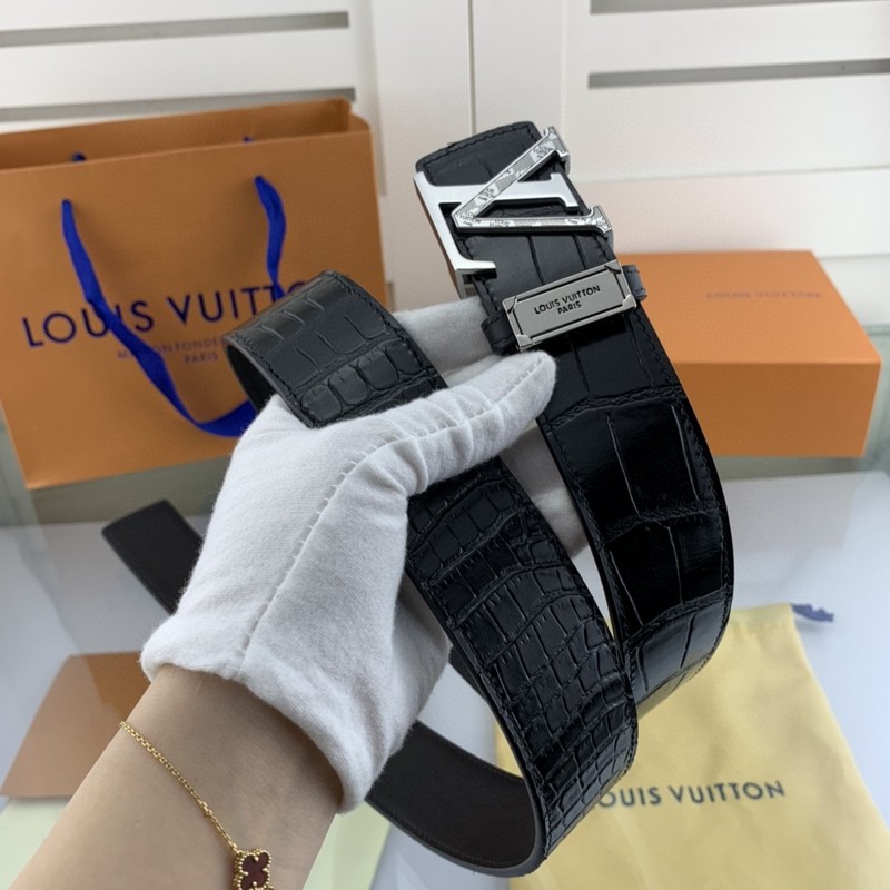 LOUIS VUITTON BELT