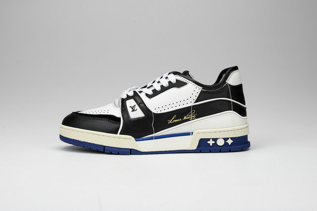 LOUIS VUITTON TRAINER SNEAKERS