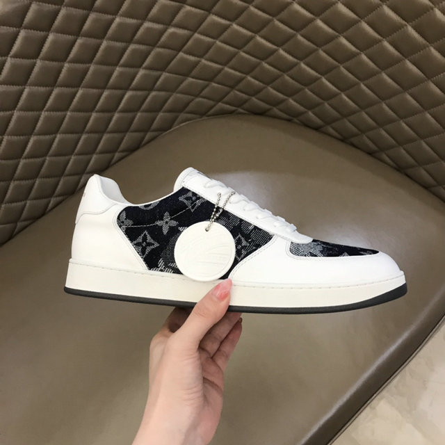 LOUIS VUITTON TRAINER SNEAKERS