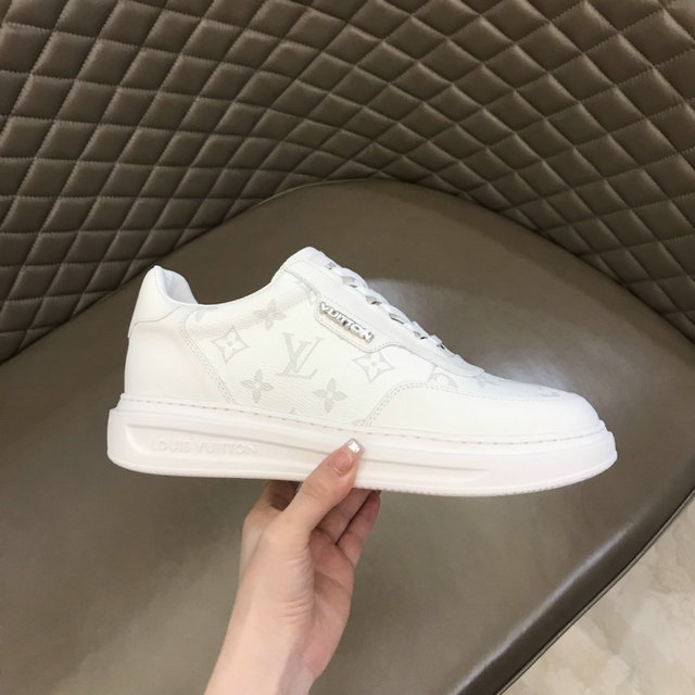 LOUIS VUITTON TRAINER SNEAKERS