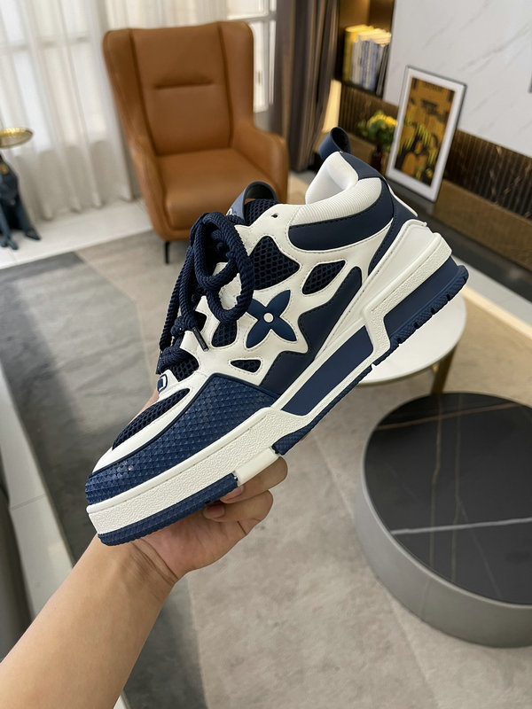 LOUIS VUITTON TRAINER SNEAKERS