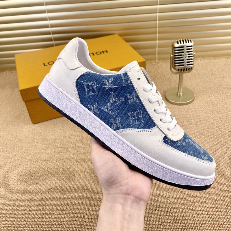 LOUIS VUITTON TRAINER SNEAKERS