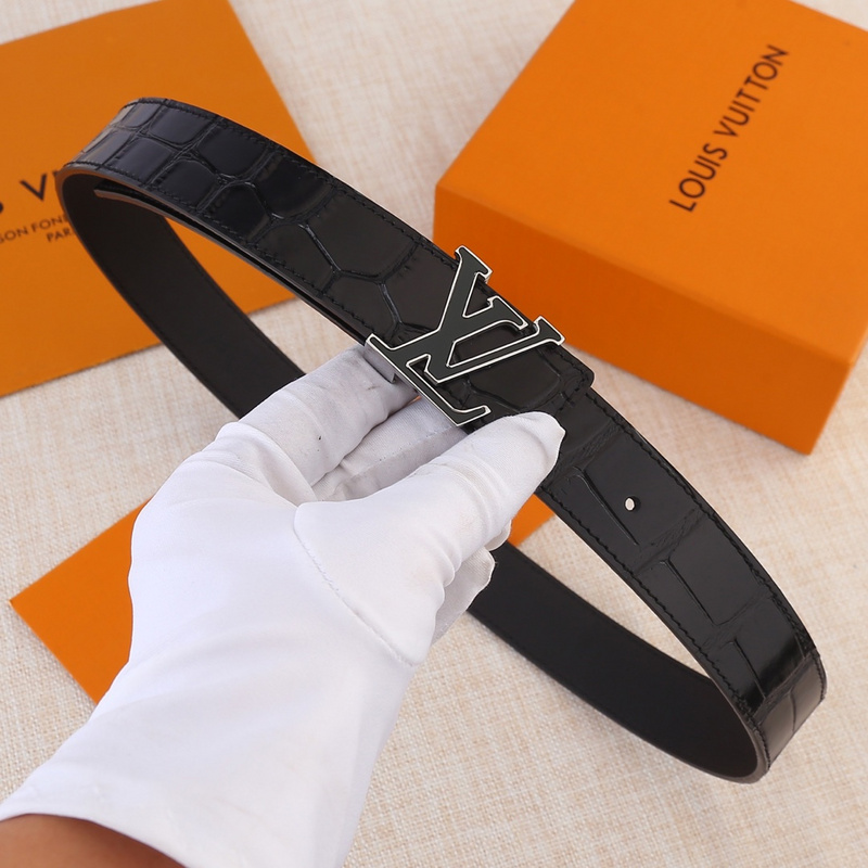 LOUIS VUITTON BELT