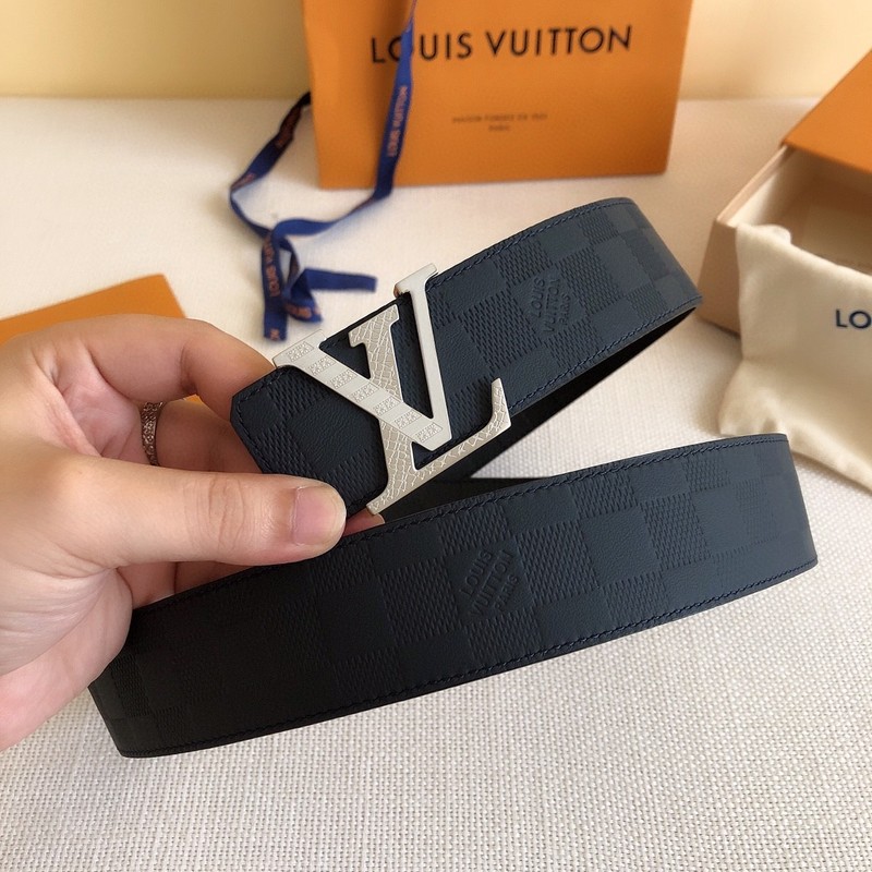 LOUIS VUITTON BELT