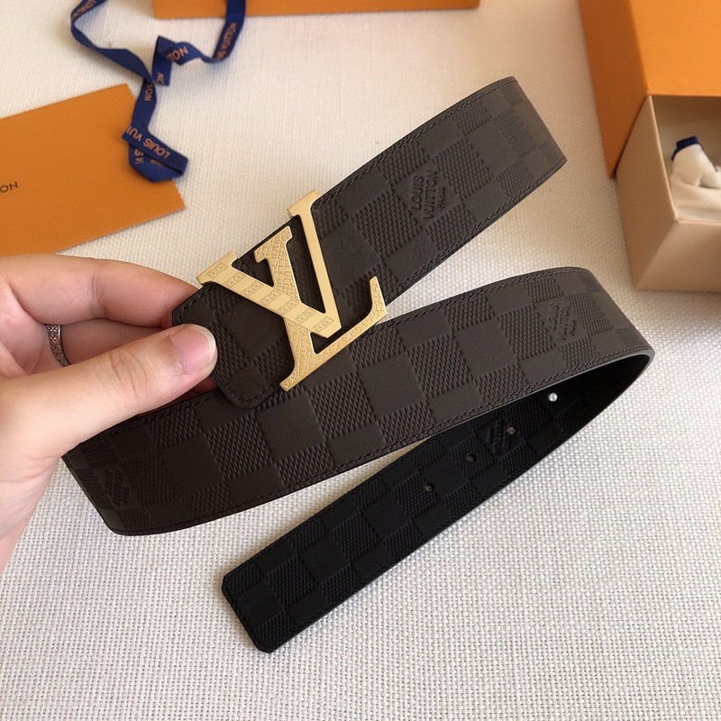 LOUIS VUITTON BELT