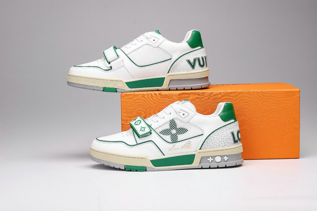 LOUIS VUITTON TRAINER SNEAKERS