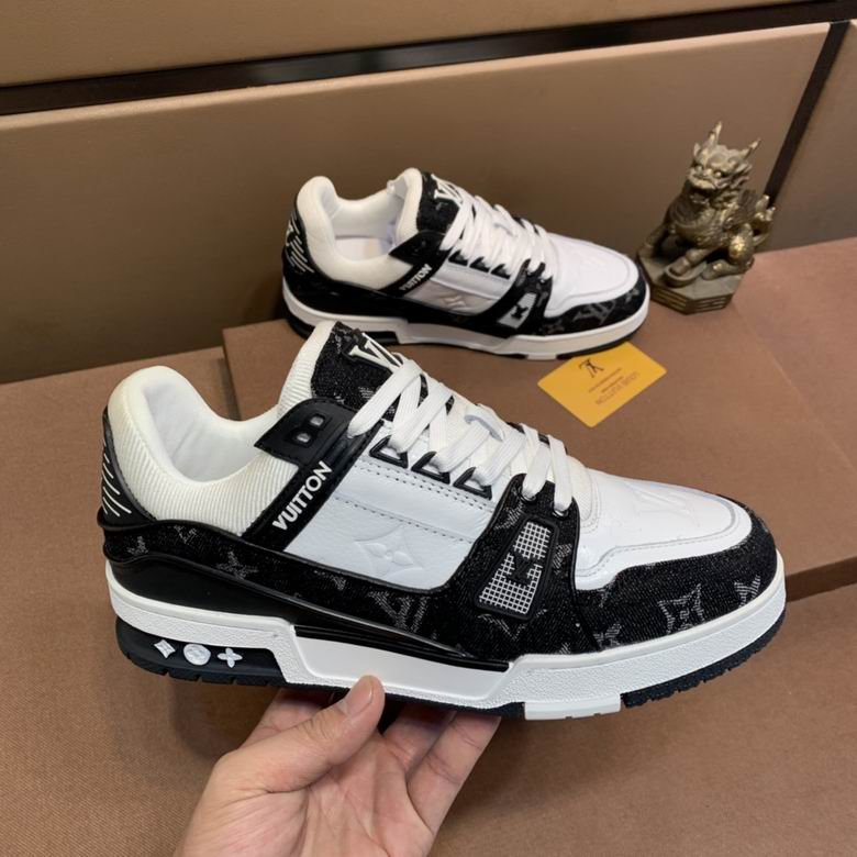 LOUIS VUITTON TRAINER SNEAKERS