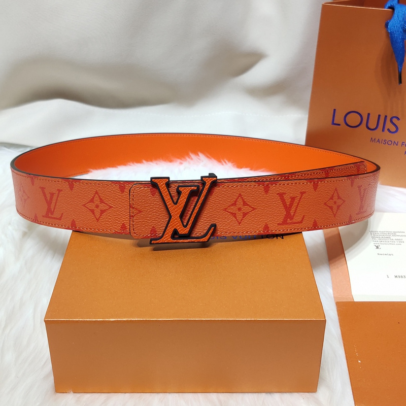 LOUIS VUITTON BELT