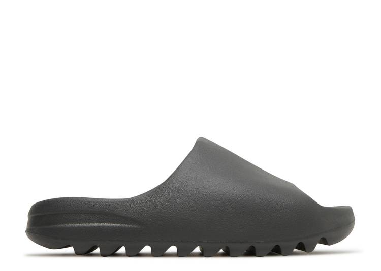 YEEZY SLIDES ‘ONYX’